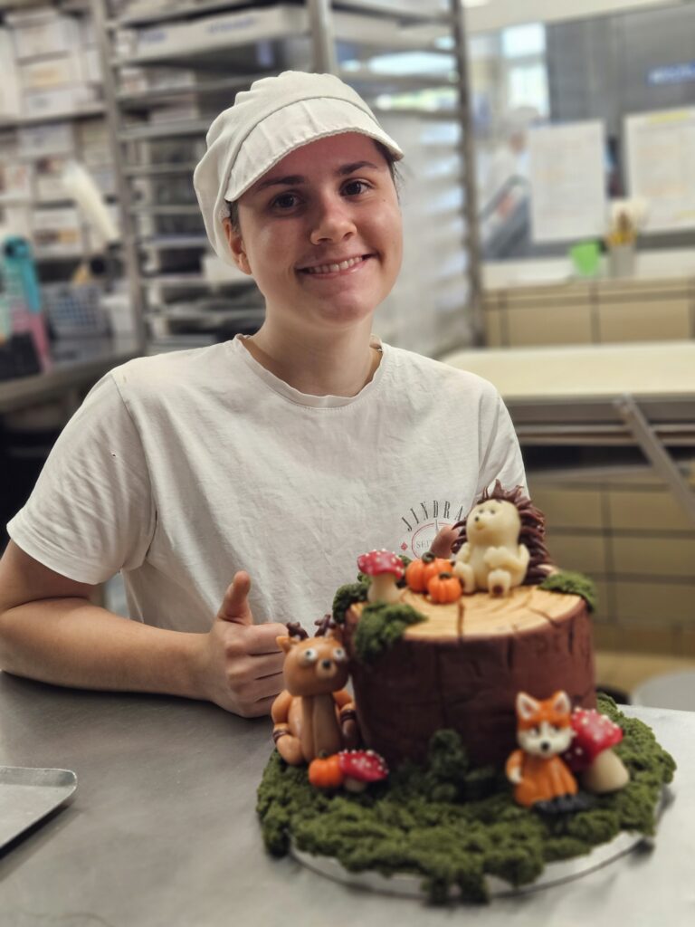 Marie und Ihre Schaufenstertorte 1